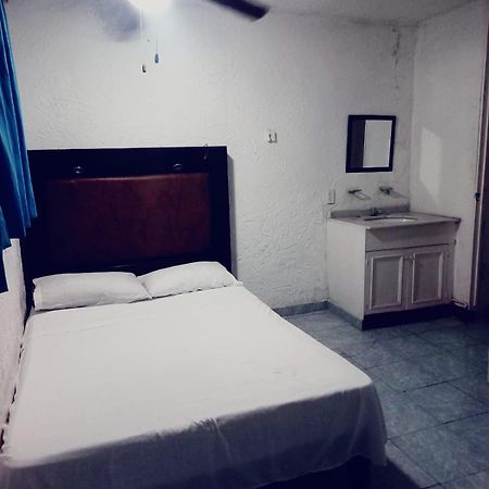 Hotel Acuario アカプルコ 部屋 写真