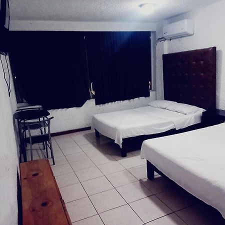 Hotel Acuario アカプルコ 部屋 写真