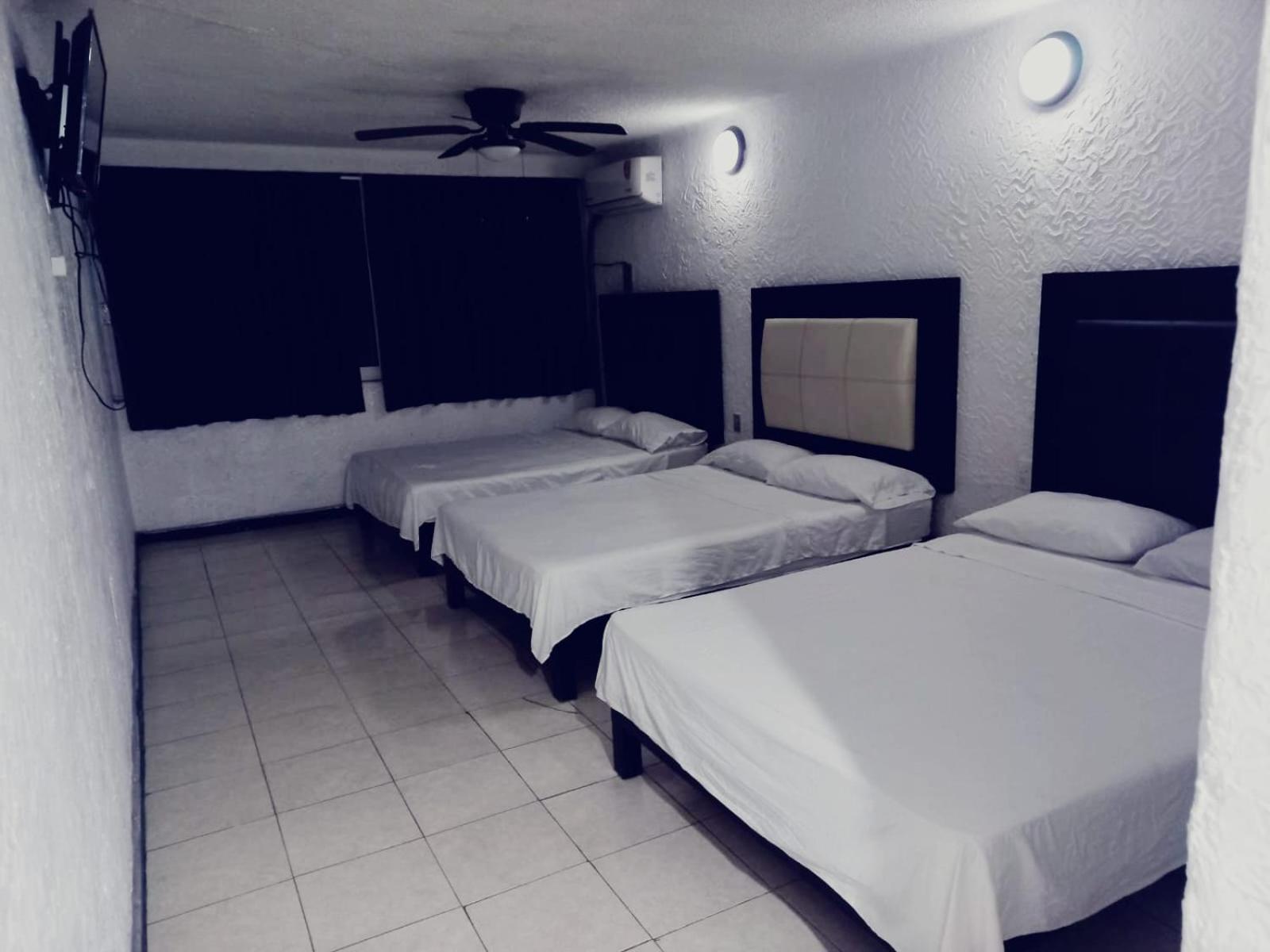 Hotel Acuario アカプルコ 部屋 写真